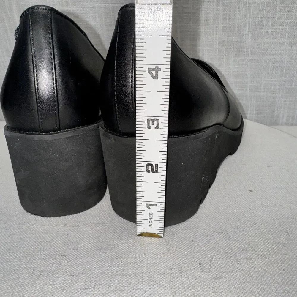 Vionic Willa Wedge Loafers Womens 9.5 Black‎ Water Repellent Lug Sole Corpcore